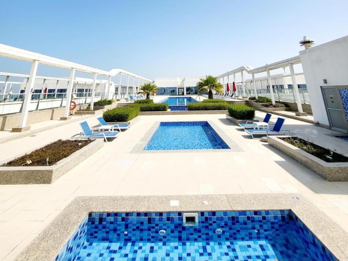 Beach Dream - A Luxury 1 Bedroom Apartment With Direct Beach Access Ras el Kaïmah Extérieur photo